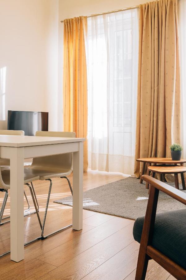 Orm Catedral & Sao Bento & Luiz Apartments Порто Екстериор снимка