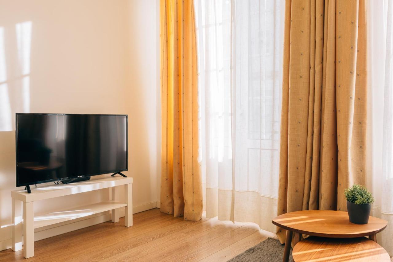 Orm Catedral & Sao Bento & Luiz Apartments Порто Екстериор снимка