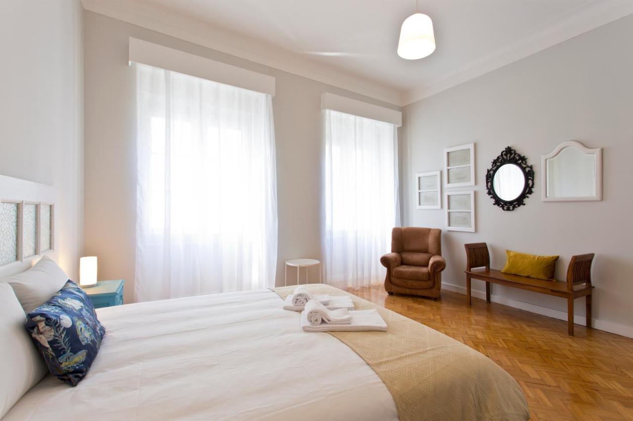 Orm Catedral & Sao Bento & Luiz Apartments Порто Екстериор снимка