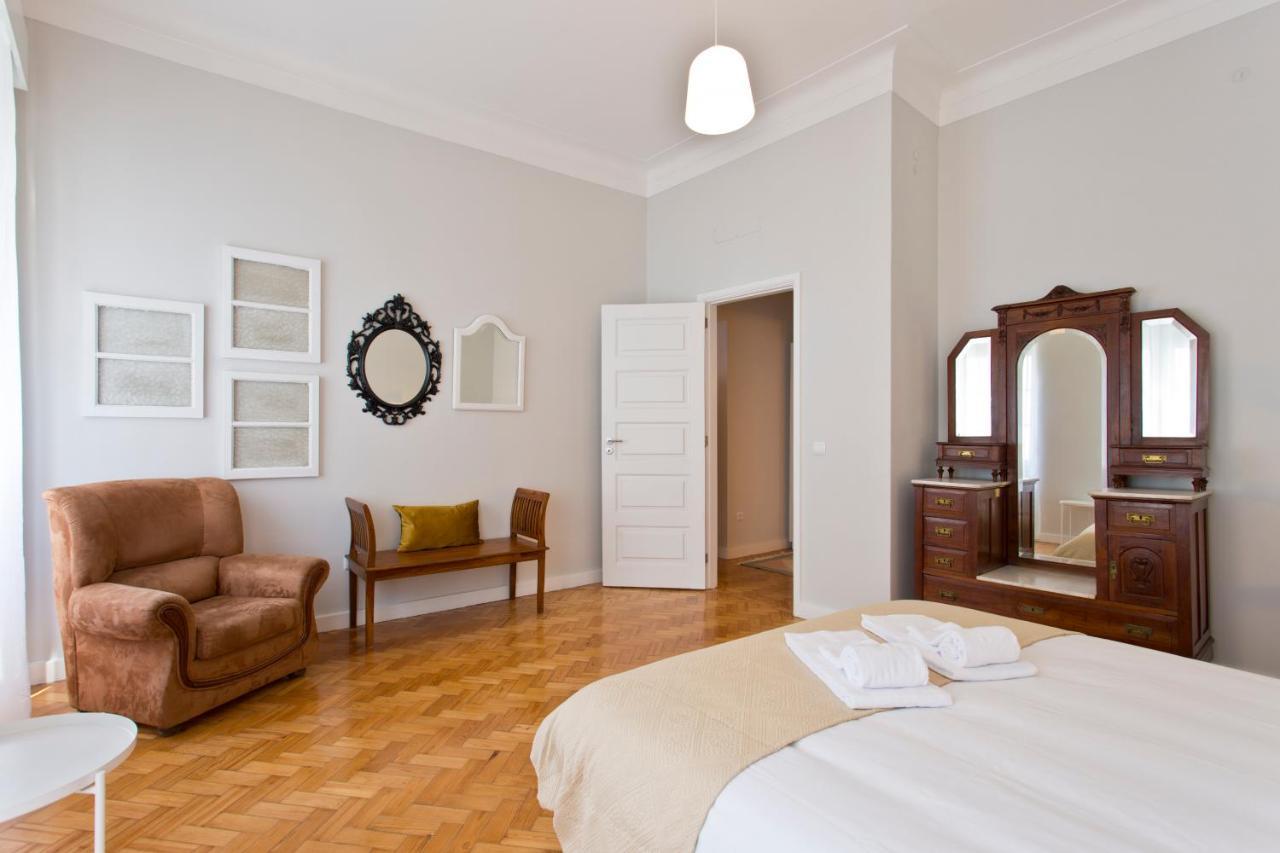 Orm Catedral & Sao Bento & Luiz Apartments Порто Екстериор снимка